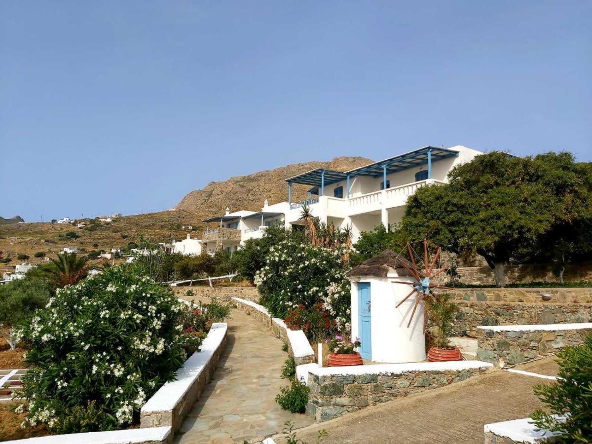 Medusa Accommodation Livadakia 外观 照片